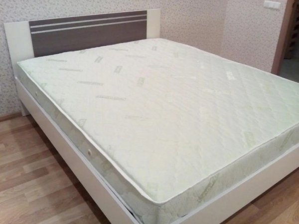 Кровать двухспальная 160*200 Круиз